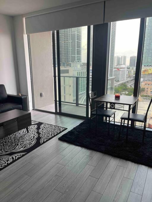Apartamento Vibrant Studio Downtown Miami Exterior foto
