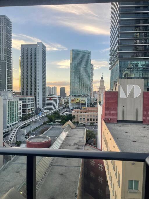 Apartamento Vibrant Studio Downtown Miami Exterior foto